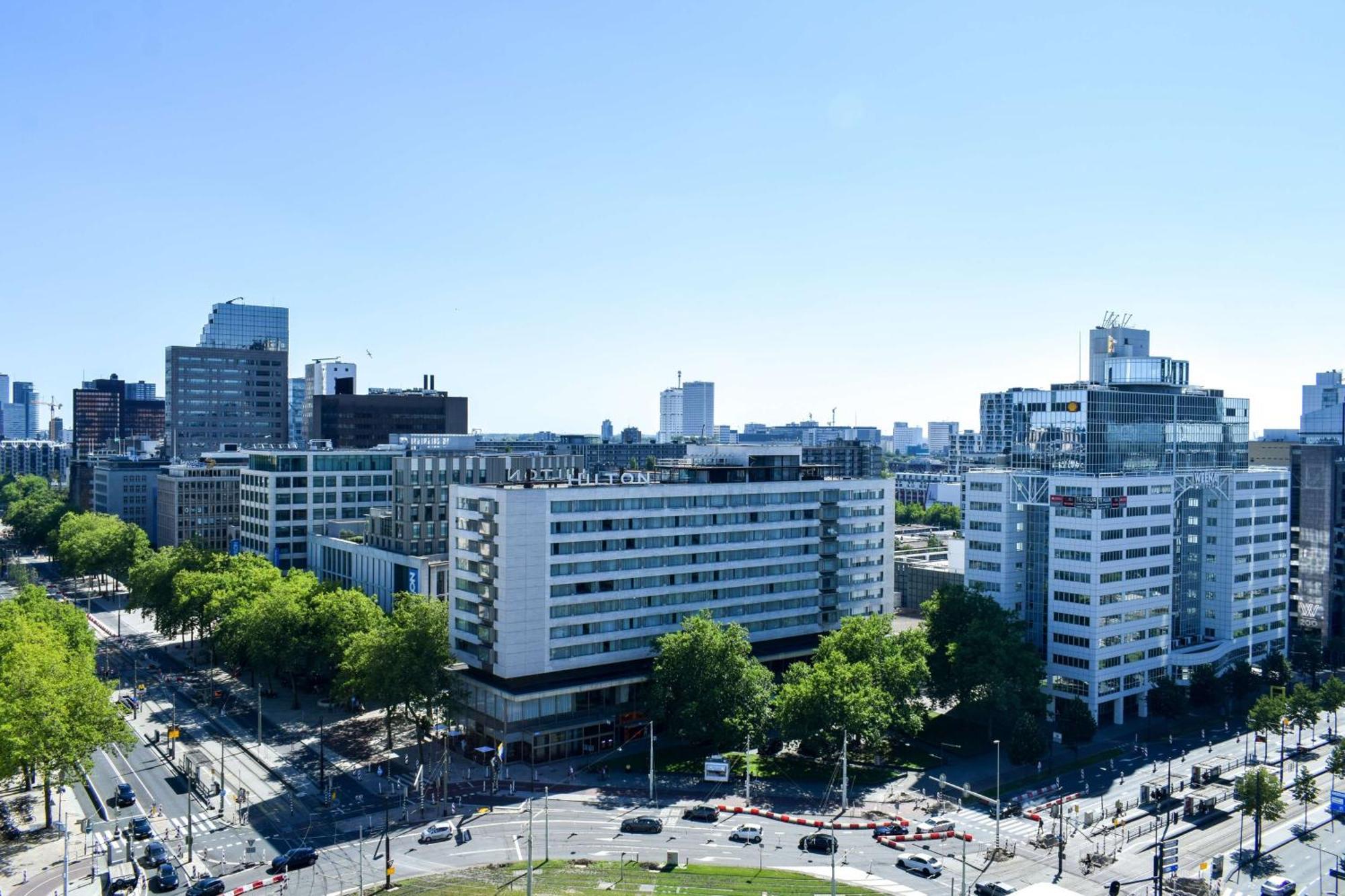 Hilton Rotterdam Hotel Exterior photo The hospital complex